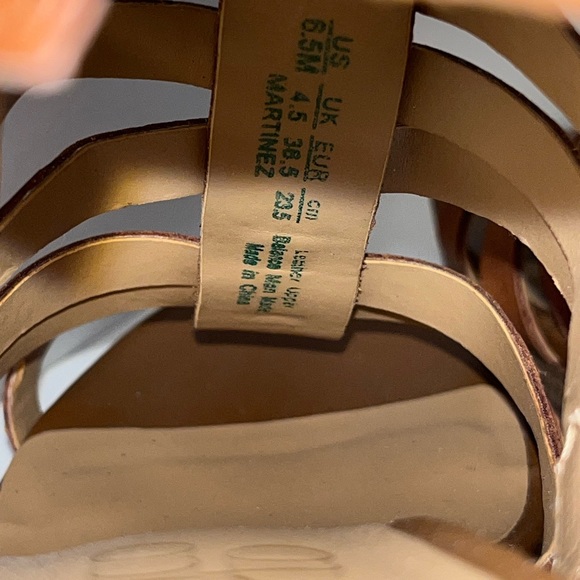 Franco Sarto Leather Tan Heels. Size 6.5 - Picture 6 of 9